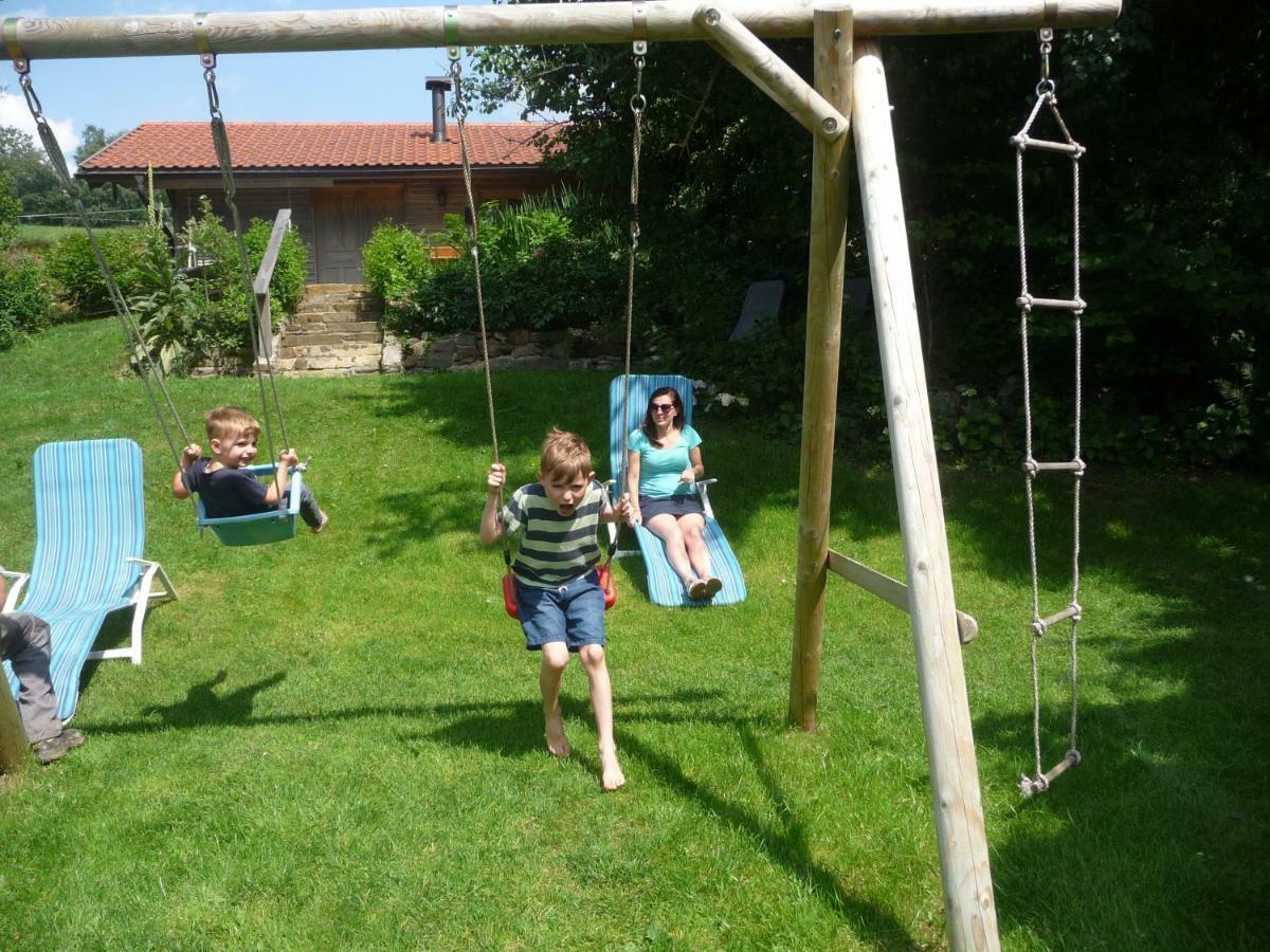 Familienferienhof Stabauer Zell am Moos Exterior photo